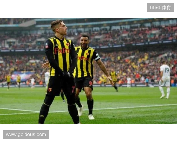 世体:巴萨不想让贝尔纳尔重蹈覆辙;球员团队冬窗会做评估 世体:巴萨不想让贝尔纳尔重蹈覆辙;球员团队冬窗会做评估