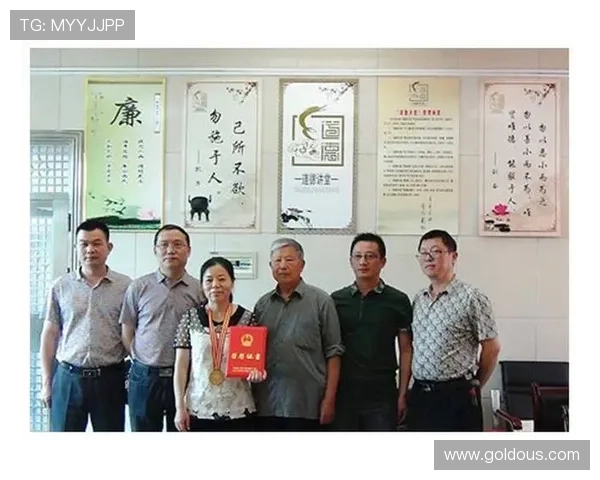 1988年，台湾一老人回广东探亲，跟政府说明身份后，直接惊动中央